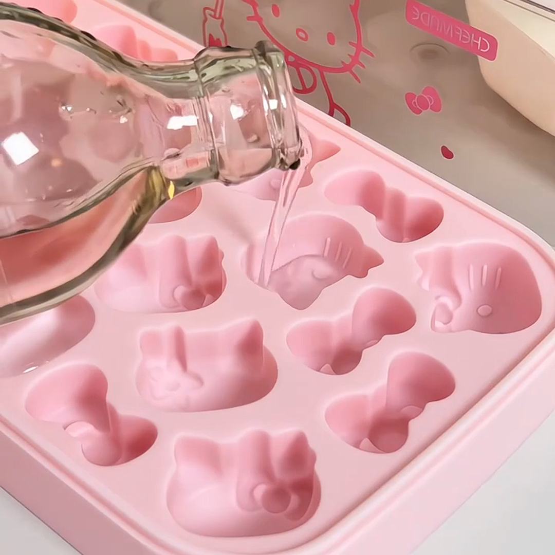 HelloKitty制冰盒冰块模具家用食品级大容量硅胶冰格卡通储冰盒子