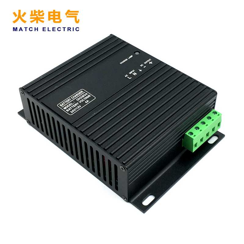 柴油发电机蓄电池电瓶充电器4A 6A 10A智能浮充CH2804 2806 2810