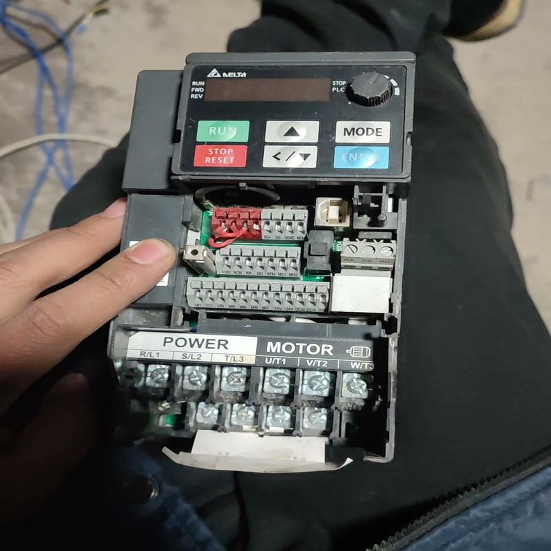 议价VFD5A5MS43ANSAA拆机台达MS300系列适用