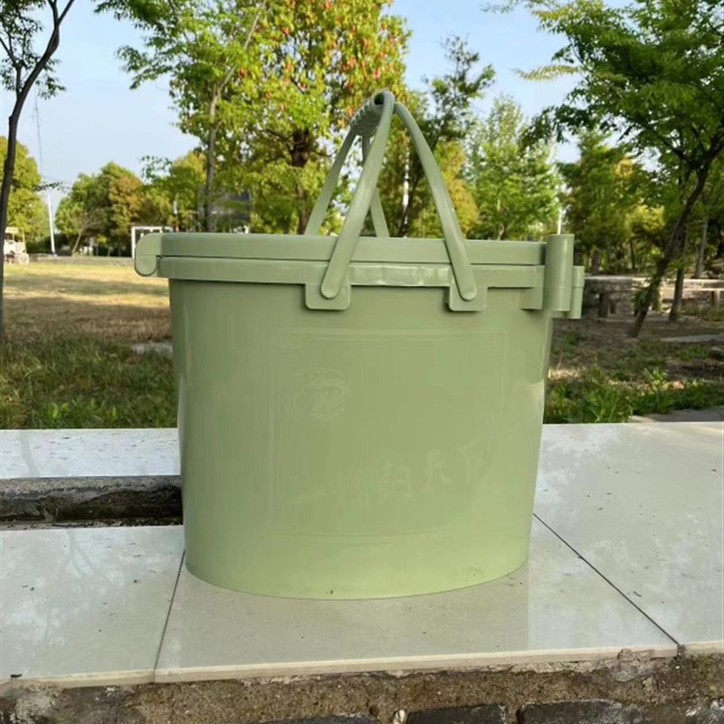 新款椭圆形钓桶可坐人升级加厚手提桶多功能S一体野钓活鱼桶