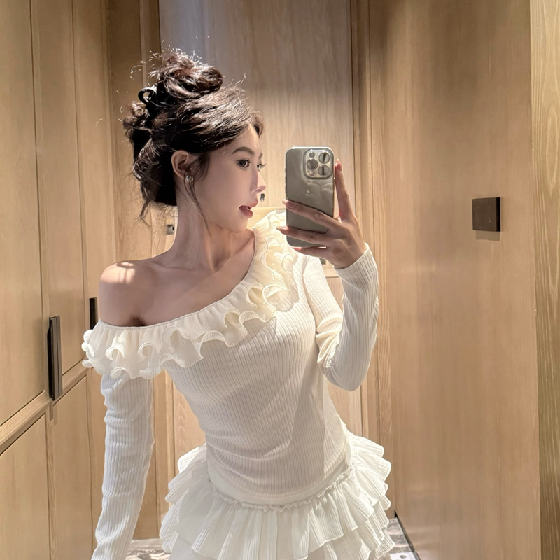 实拍实价氛围感斜肩拼接荷叶花边针织上衣女冬温柔气质显瘦上衣