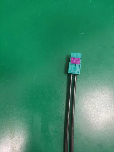 泰科版双pin fakra线束，长度可定制。