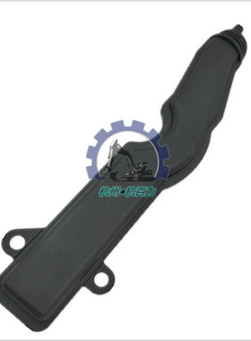 小松PC200-8 废气管 6754-21-6100 6D107气门室盖通气管