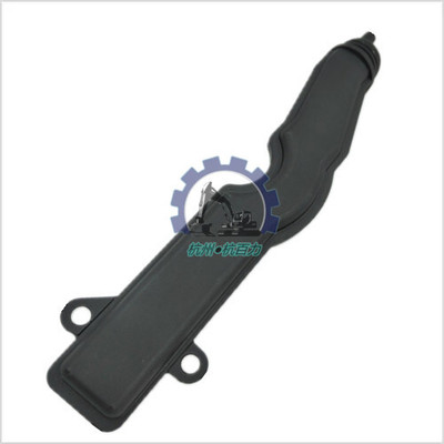 小松PC200-8 废气管 6754-21-6100 6D107气门室盖通气管