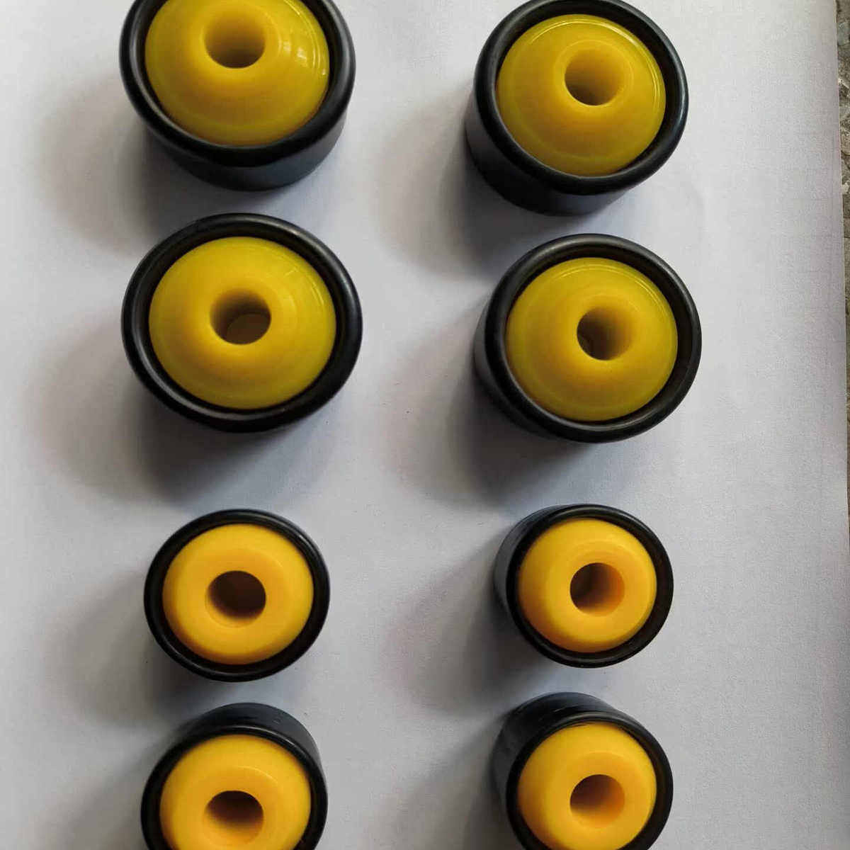 直销滚筒轴承端盖塑胶座无动力辊筒配件管子帽盖轴承端座黄盖轴承