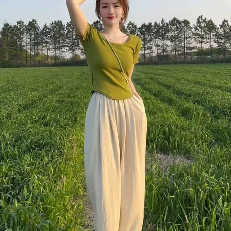 U领短款正肩螺纹净色T恤女春夏舒适打底上衣Q辣妹T