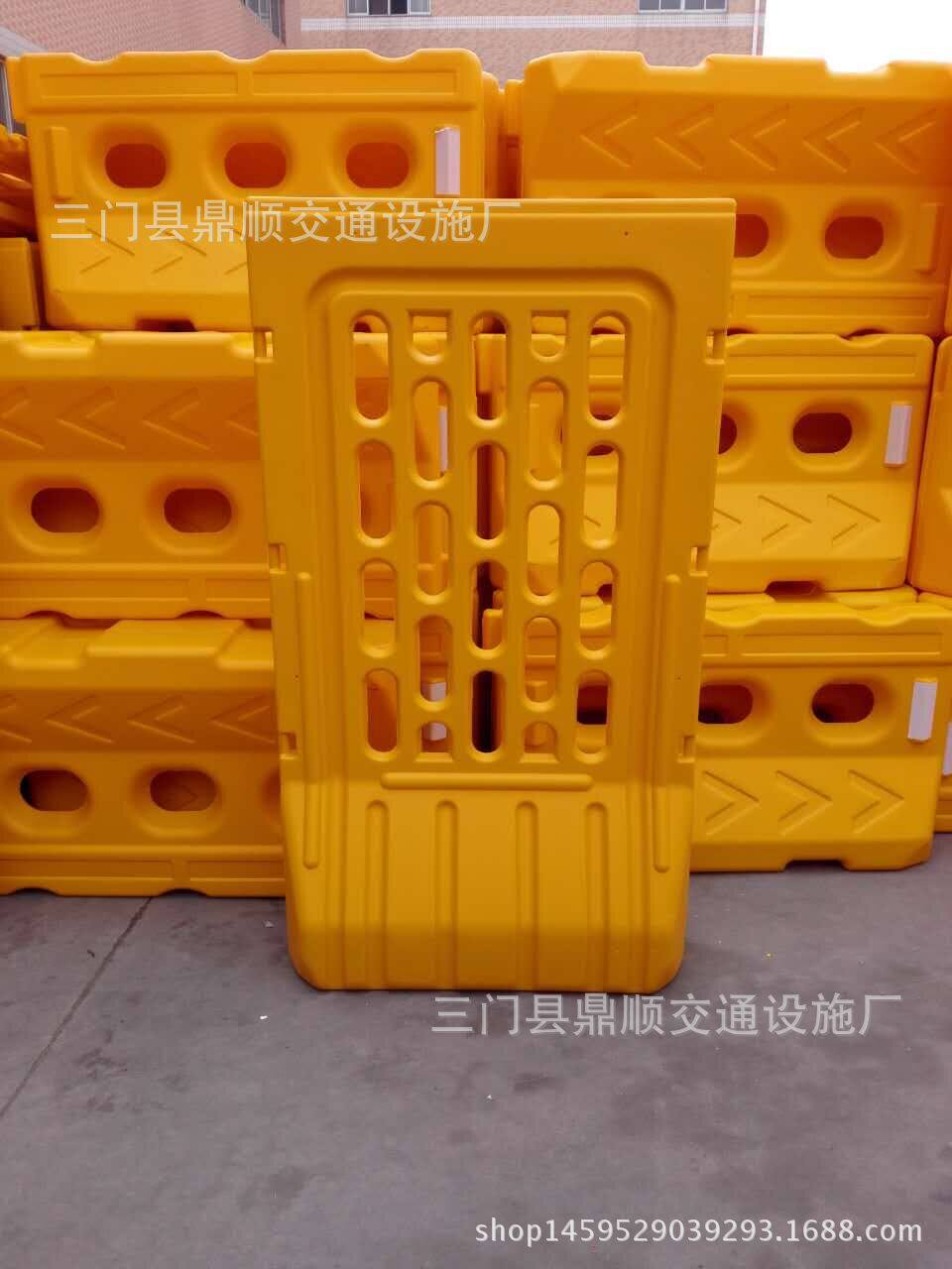 塑料注水镂空围挡滚塑防撞桶1.8米施工围栏大水马隔离墩护栏防风