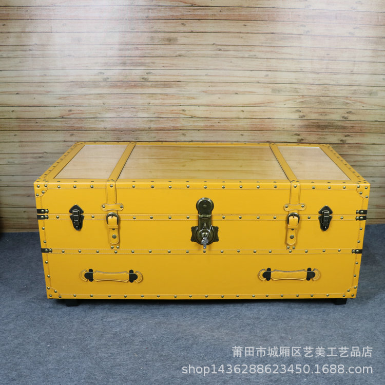 欧式黄色复古做旧皮面茶几