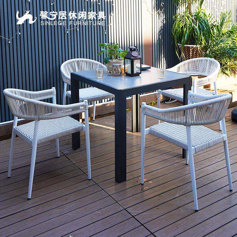 馨宁居户外桌椅庭院花园露台休闲藤编家具露天防水防晒新中式藤椅