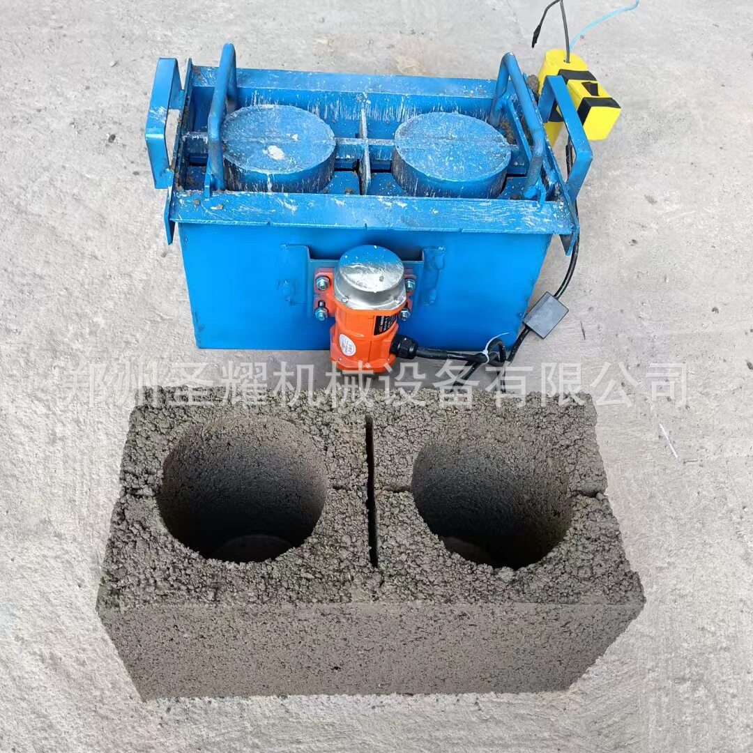 家用手工砌块成型机 砖头机械水泥空心砖机 非洲小型免烧砖机