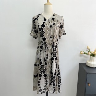 妈妈连衣裙夏季洋气中老年女士年轻气质高级感夏装雪纺裙子中长款