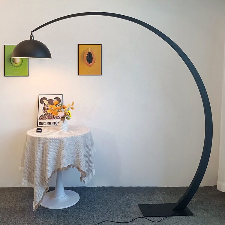 超大客厅沙发旁边的钓鱼灯落地灯现代简约酒店卧室大堂展厅氛围灯