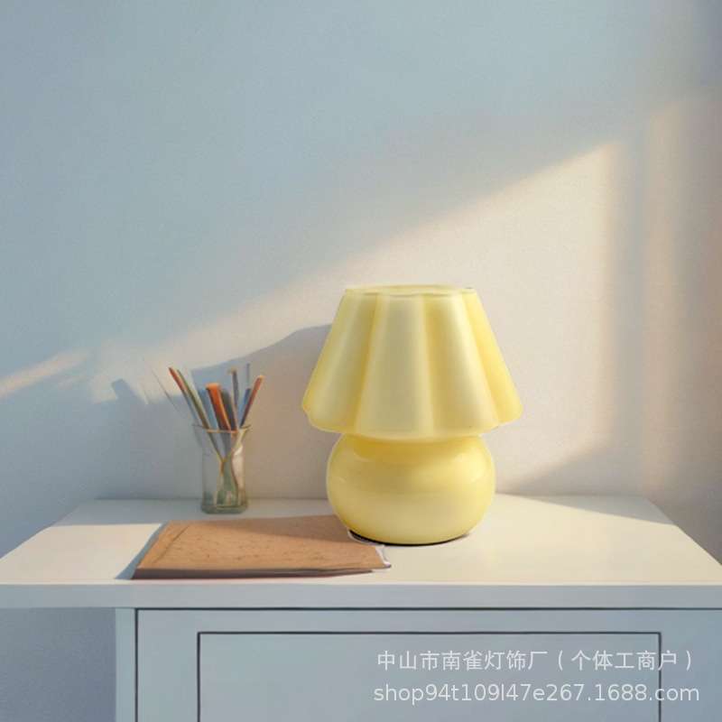 温馨浪漫夜灯梦幻少女玻璃小夜灯卧室小夜灯客厅摆件灯