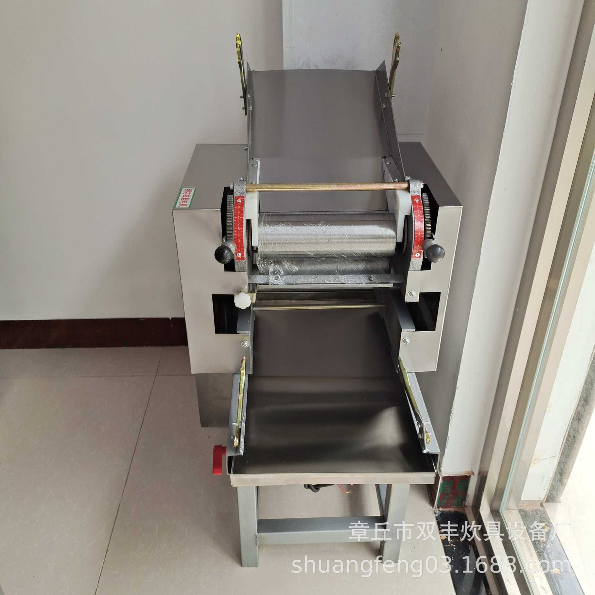 供应全自动面条机 小型家用面条机 面条机刀片 面条机图片