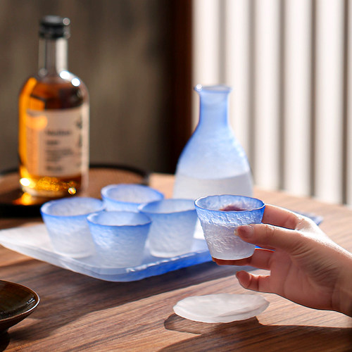 蔚蓝日式小酒杯套装清酒酒u具酒壶酒盅家用玻璃白酒杯果酒杯分酒