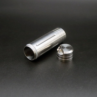 钛合金便捷式药盒随身便携大容z量防水收纳瓶分装圆形迷你金属药