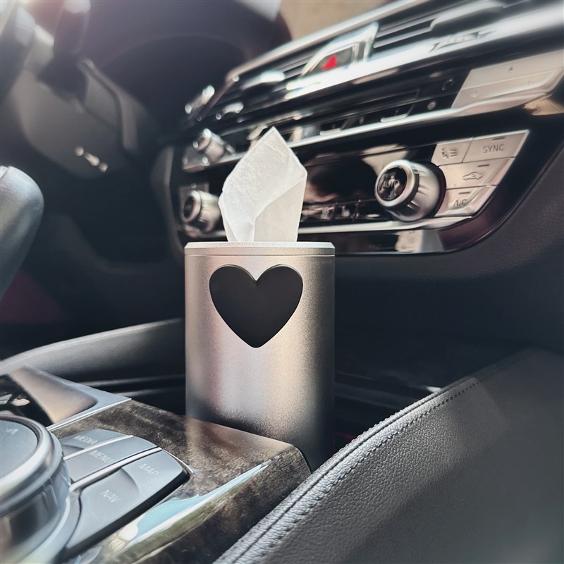 高级感车载纸巾盒可爱q简约车用抽纸盒卫生纸巾筒车内装饰女汽车