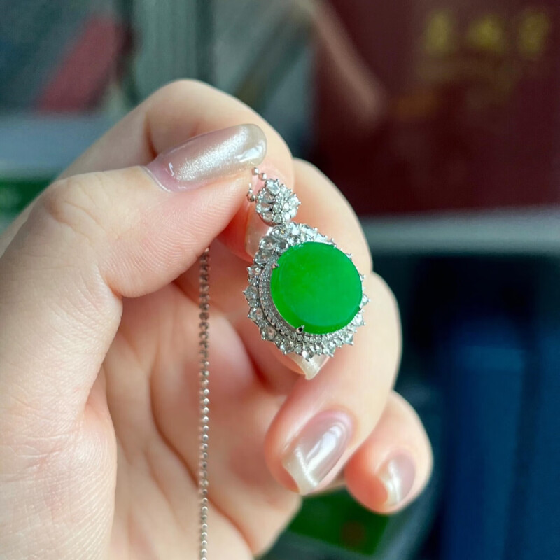 慕公子吊坠有独特的色泽和质感