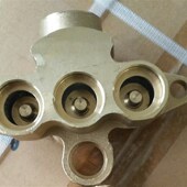 洗车器冲洗刷车泵j36型高压清洗机老式 泵头进水铜块圆头 气室座