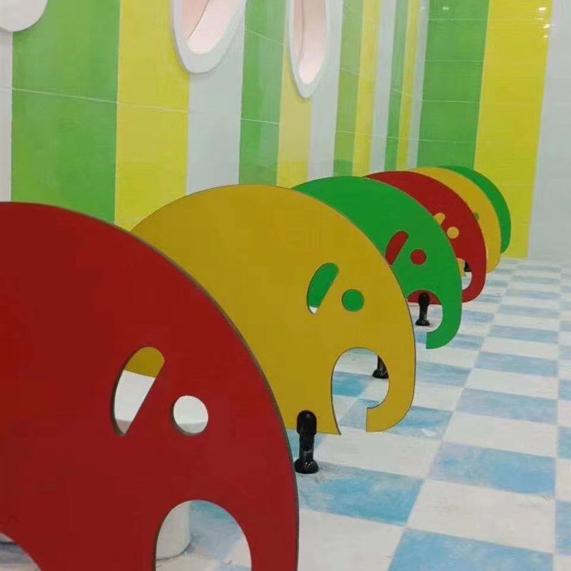 幼儿园卫生间蹲便隔板公共厕w所隔断板学校儿童厕所大象卡通隔板