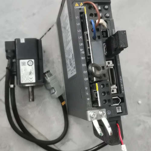 议价基恩士伺服电机sv-005L2,sv-m005ck，50瓦。