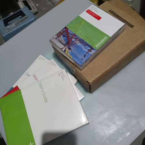 美国AutoCAD 2006原版制图软件，大公司库存多了几套议价