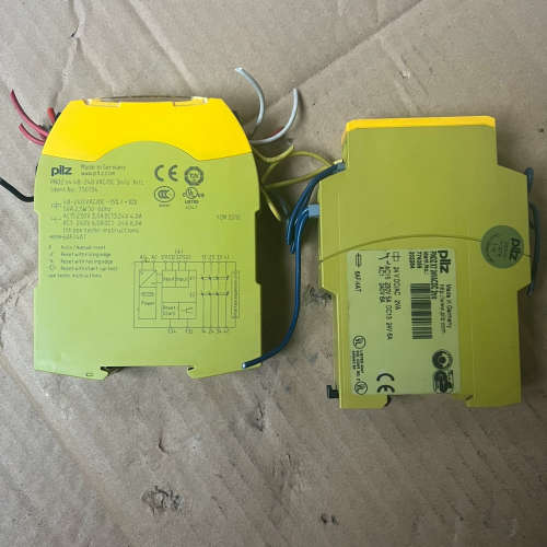 皮尔滋安全继电器 PNOZX7 PNOZS4  各一个 拆机议价