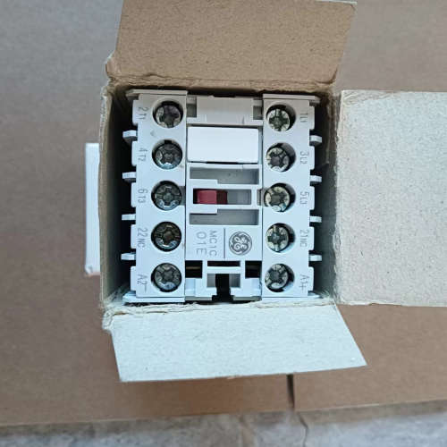 美国GE通用接触器  MC1C301AT    数量1只，单议价