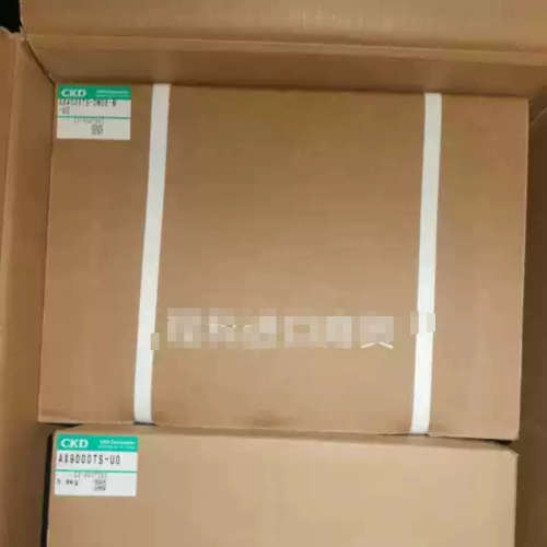 议价打包处理：全新原装进口CKD日本DD马达+驱动器一套  如图