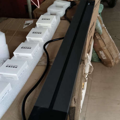 捷波朗电力轨道插座，库存四个，全新未拆封，低价转让！议价