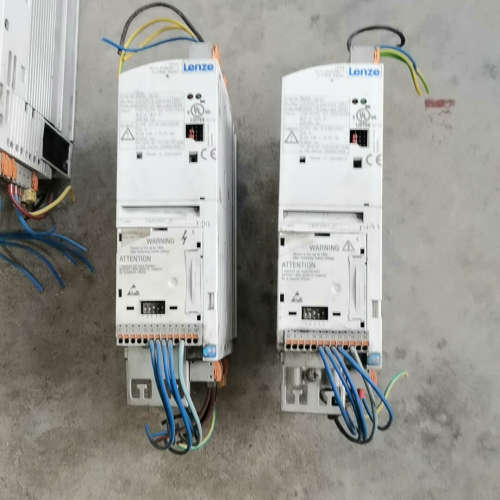 伦茨变频器一个E82EV551-2C  0.55KW议价