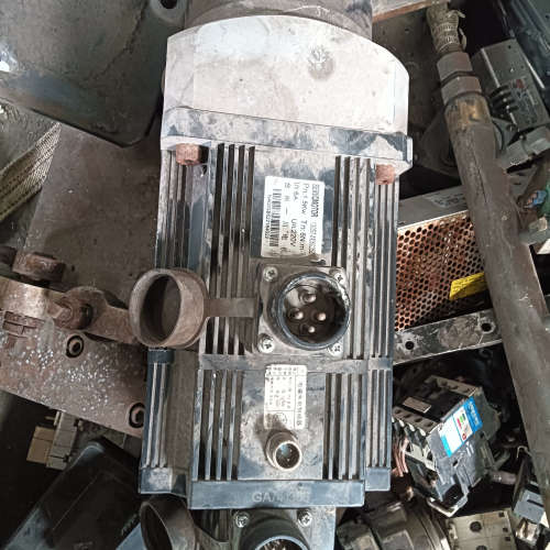 议价一川伺服电机，型号130ST-M06025Z，功率1.5KW