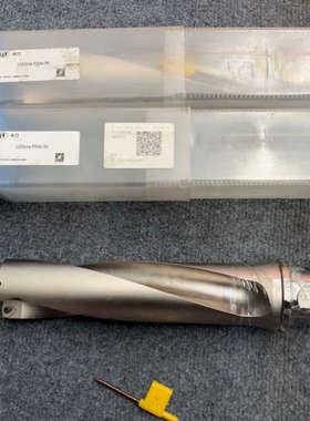 议价中刀全新U钻GD204-5500-50，还有一台如图全新未使