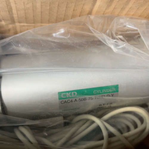 CAC4-A-50-75-TOH3-D-Y气缸，全新原：装正议价