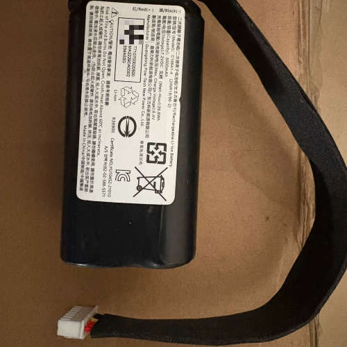 议价出售原装电池，适用于便携式设备。型号C196A1-4，标称容