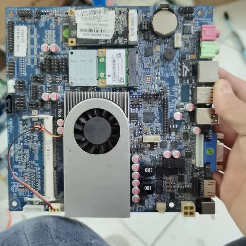 ITX-H3156T-2CD8，17X17，工控，收款，广告议价