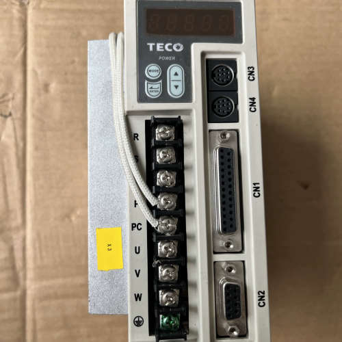 东元伺服驱动器JSDEP-20A，750W成色9新 功能正常议价