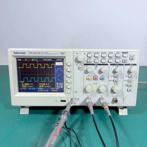 Tektronix泰克TDS2012B示波器，双通道100M议价