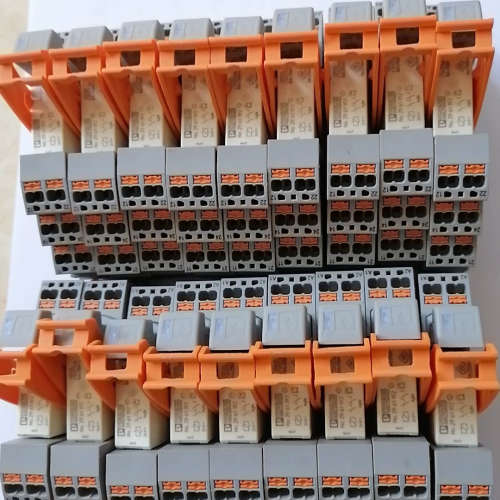 菲尼克斯继电器2903342 RIF-1-RPT-LDP-2议价