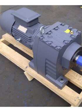 硬齿面斜齿轮减速机 RXF77-4.04-3KW减速机 量大优惠