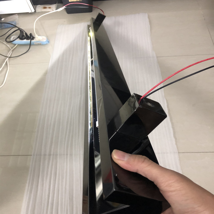 中式有框门扶手酒店电梯轿厢藏灯扶手装潢内外装轻奢风扶手