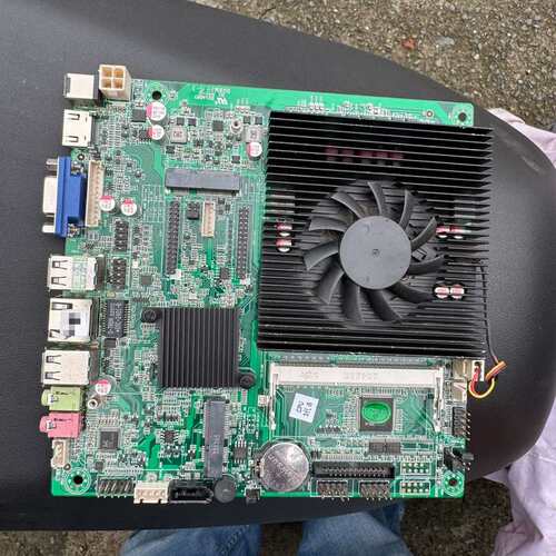 {议价}拆机 XT-HM76D2EM-2C V1.0 主板，i5-