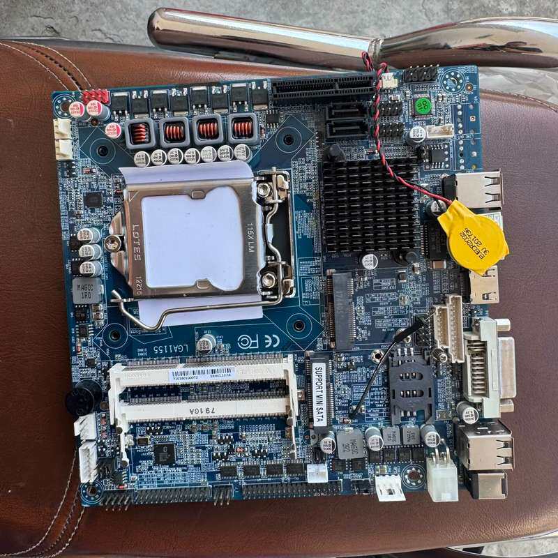 {议价}二手 SR-H61 主板 17*17 DDR3 实物图 现图片