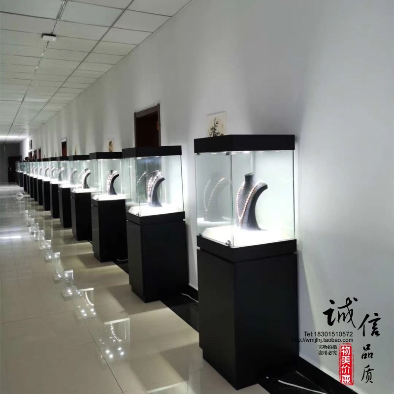 博物馆文物展览j柜木质玻璃柜古董玉器陶瓷模型根雕摆件产品展示图片