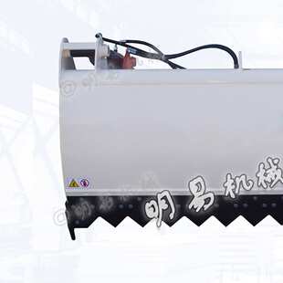 青贮料斗滑移机属具青草切割机拖拉机专用饲养牛羊喂料干草存储器