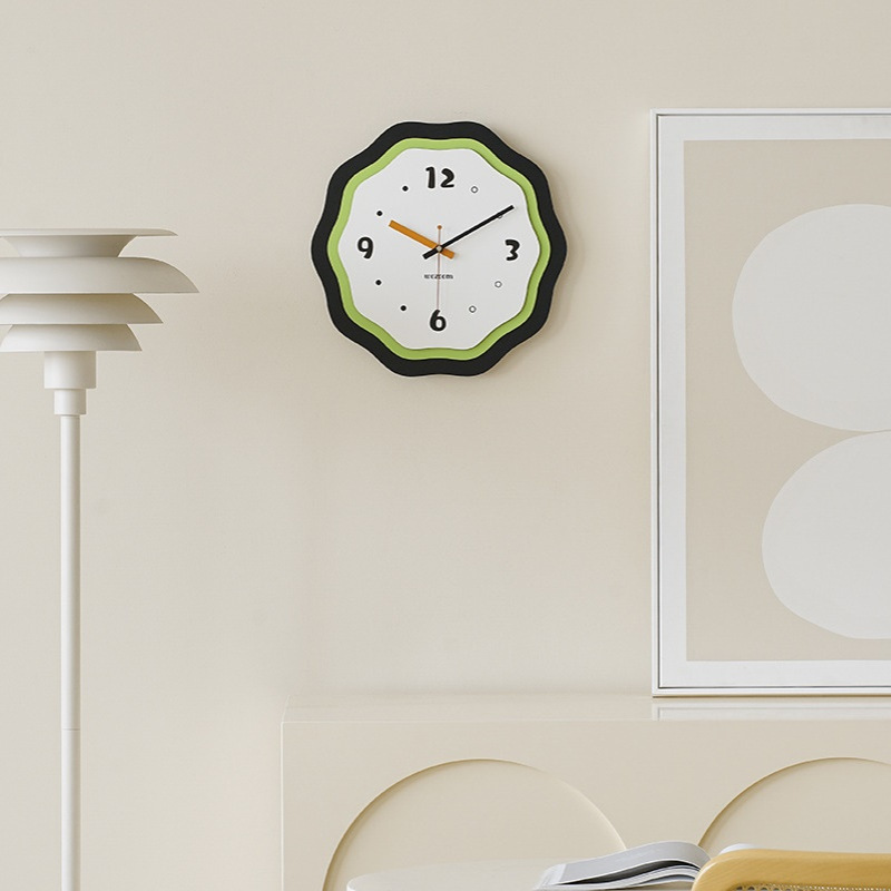WOZOOM屋准免打孔现代简约时钟表家用2024新款创意客厅挂钟装饰墙