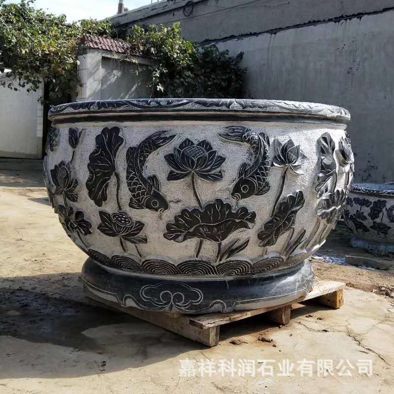 现货出售户外公园摆件石雕鱼缸 休闲观赏石头花盆 多图案石花缸