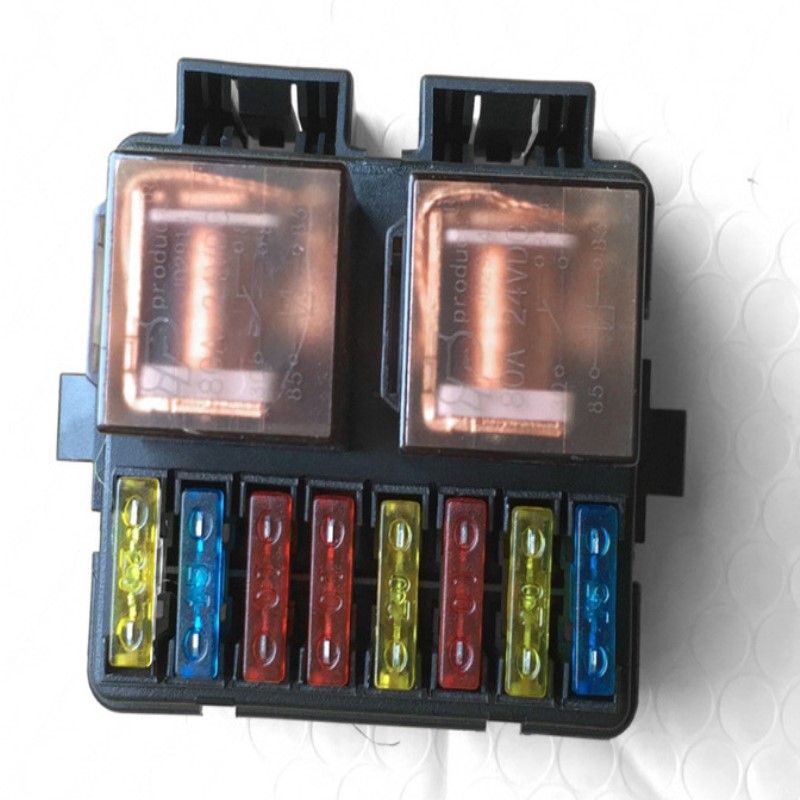 12V 2路继电器刀片保险丝盒汽车小艇汽车8路保险座套件