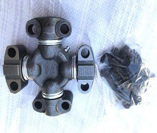 山推厦工徐工柳工龙工临工轮式装载机铲车30 50 60万向节十字轴