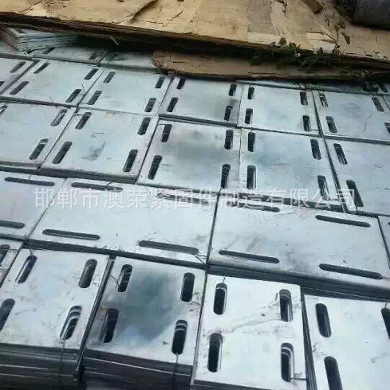 打孔镀锌预埋件钢板干挂件 工矿铁路国标镀锌预埋钢板幕墙配件